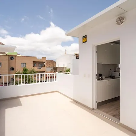 Atico, Sol Y Terraza Privada Апартаменты *