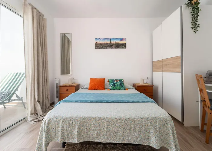 Atico, Sol Y Terraza Privada Apartmán